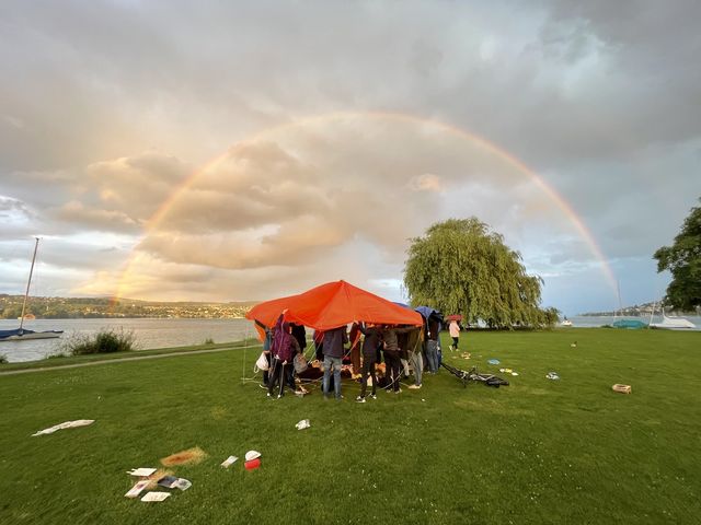 a paragliding rescue used against the rain
